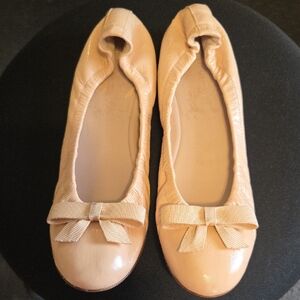 Women's Cream Ballet Flats with Bow